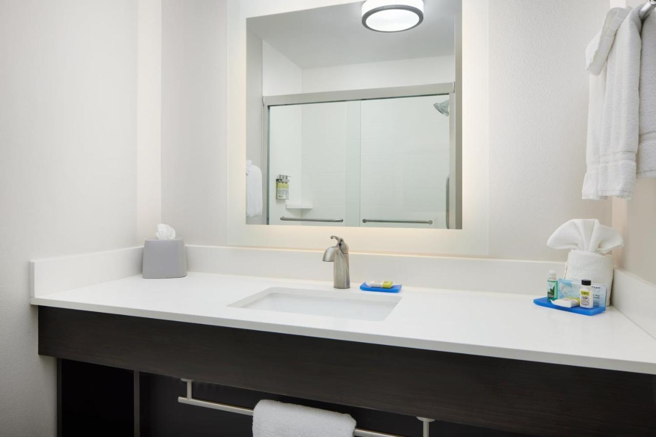 Holiday Inn Express & Suites - Valdosta By Ihg Eksteriør billede