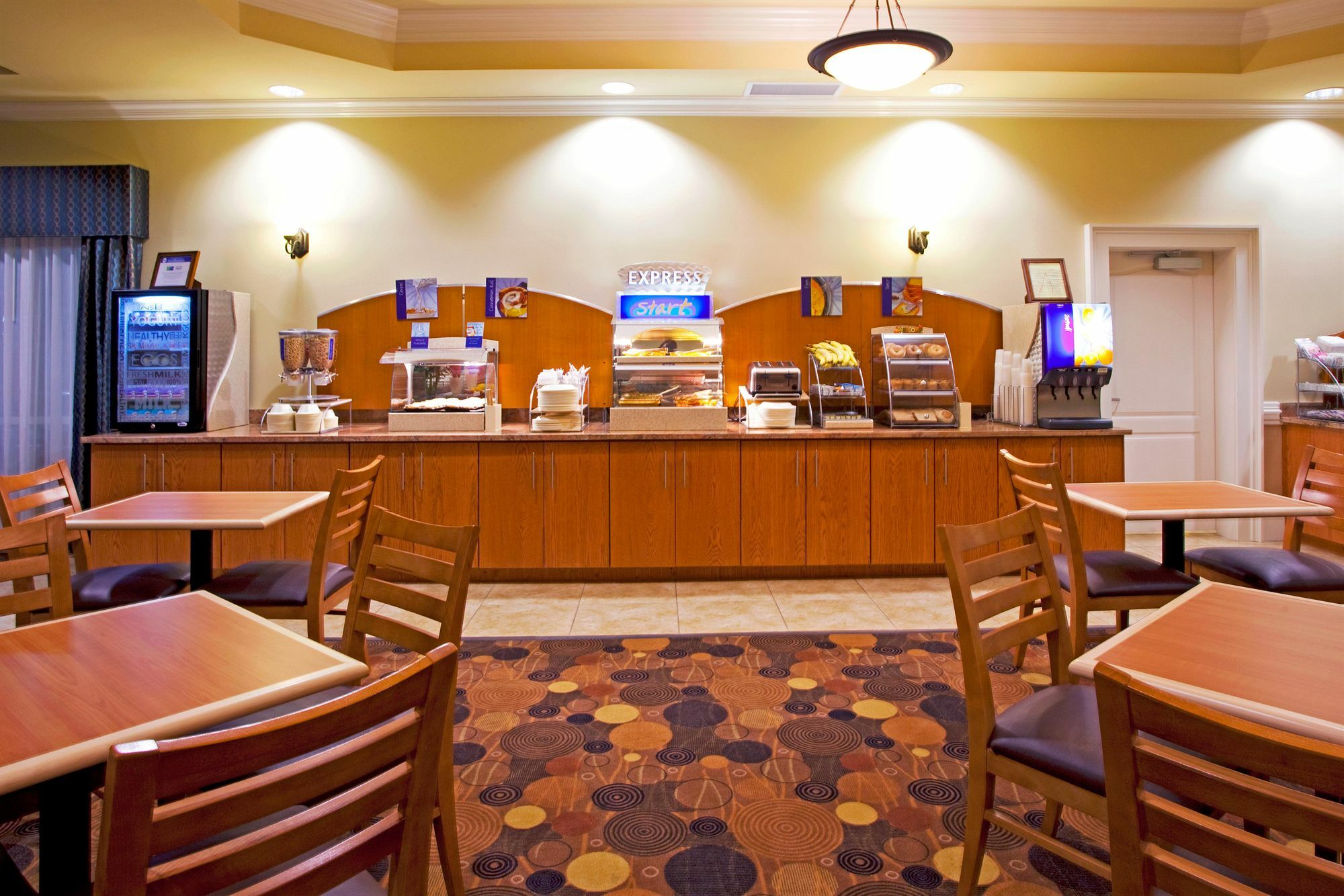 Holiday Inn Express & Suites - Valdosta By Ihg Eksteriør billede